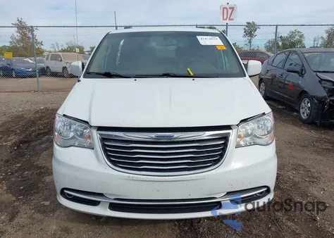 2015 Chrysler Town & Country Touring из США, поврежденный, VIN 2C4RC1BG7FR755174